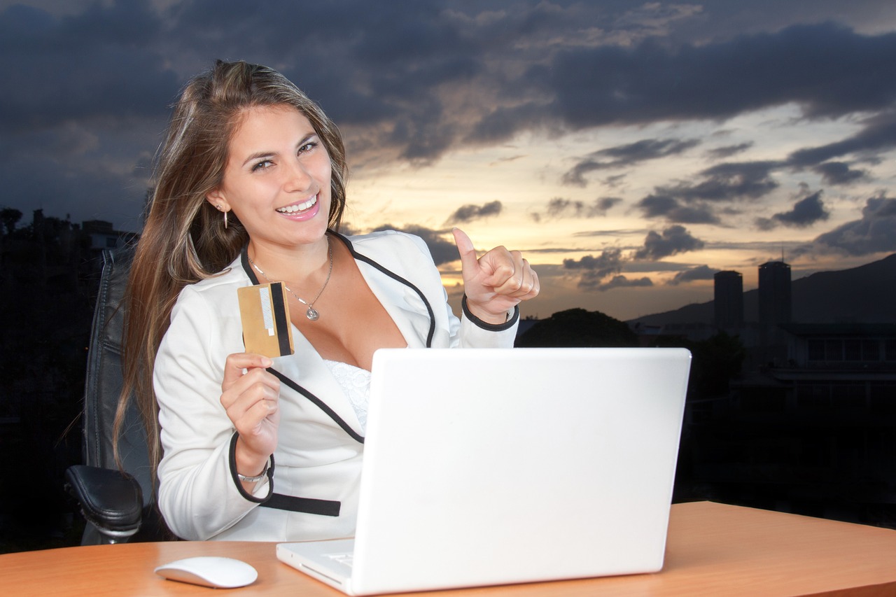 How To Shop Online Safely Even Without A credit Card