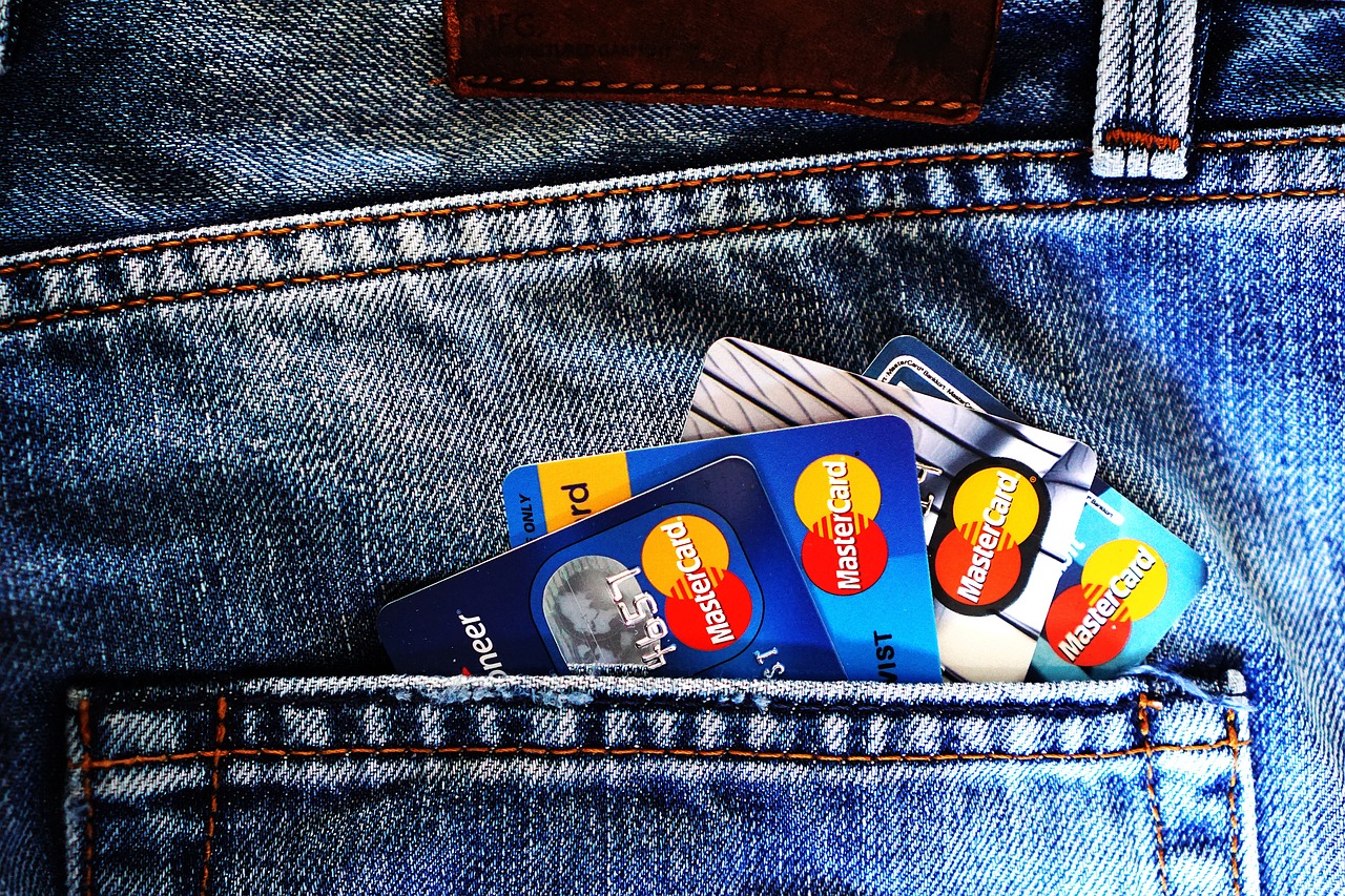 The Best Prepaid Cards for Online Shopping in the Philippines (2026)