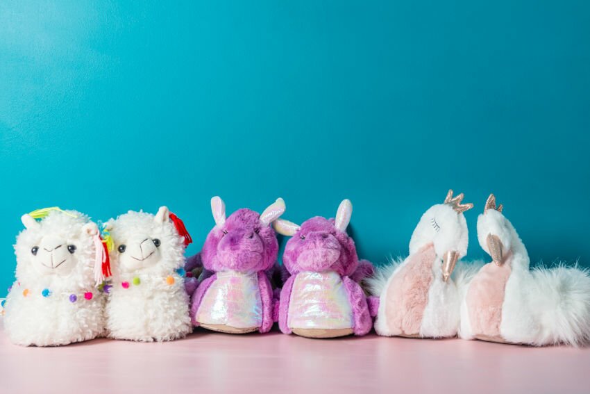 Variety of cute soft 3d llama, dragon and swan slippers